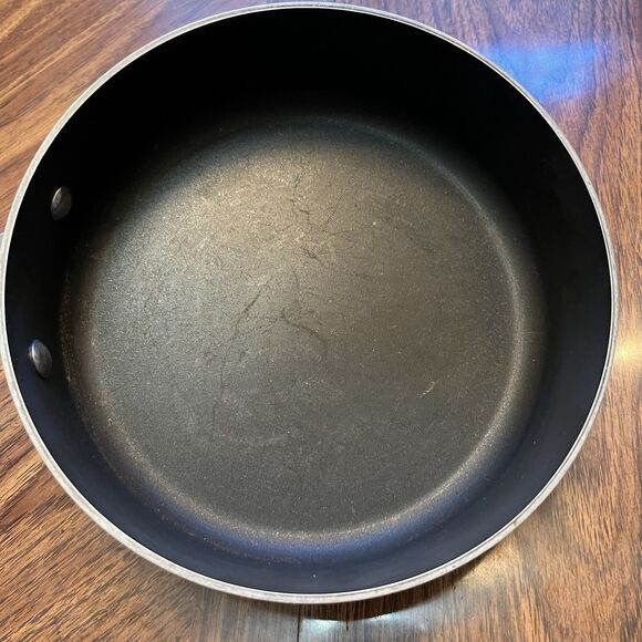 All-Clad Stainless Steel Fry Sauté Pan  Skillet 8" Wide Non Stick READ - Picture 8 of 11